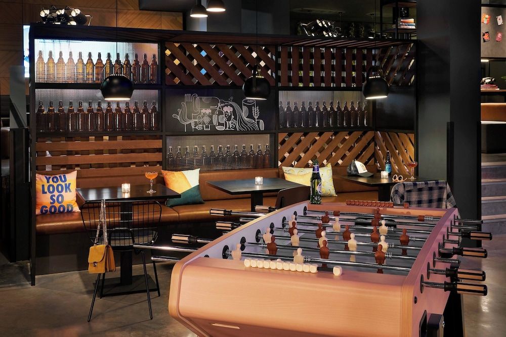 undefined Moxy Edinburgh Fountainbridge 7