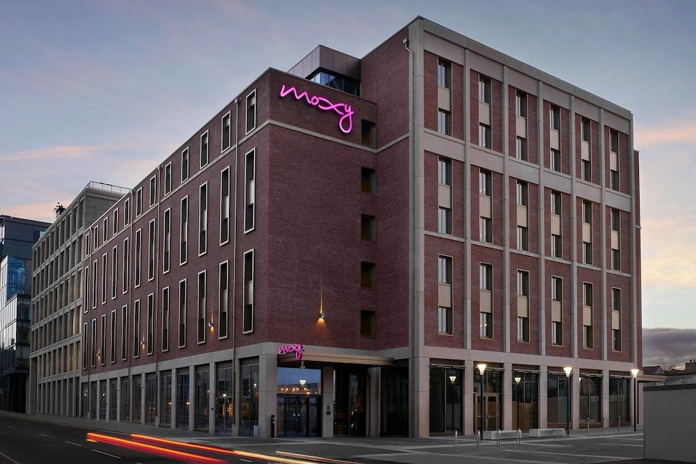 undefined Moxy Edinburgh 4