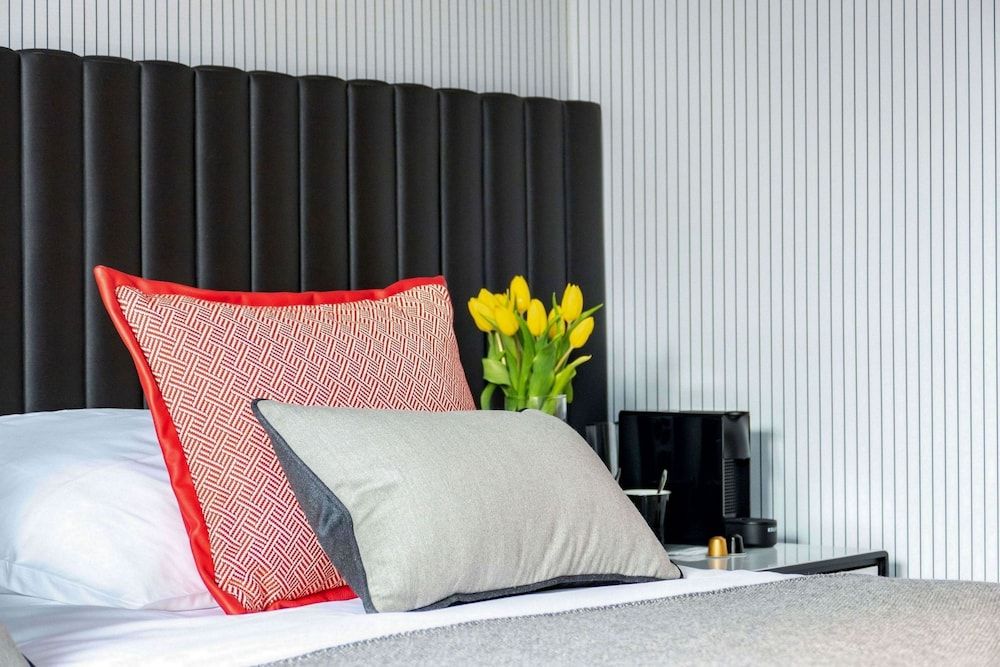 Hotel D Geneva Double Room (Cosy) 3