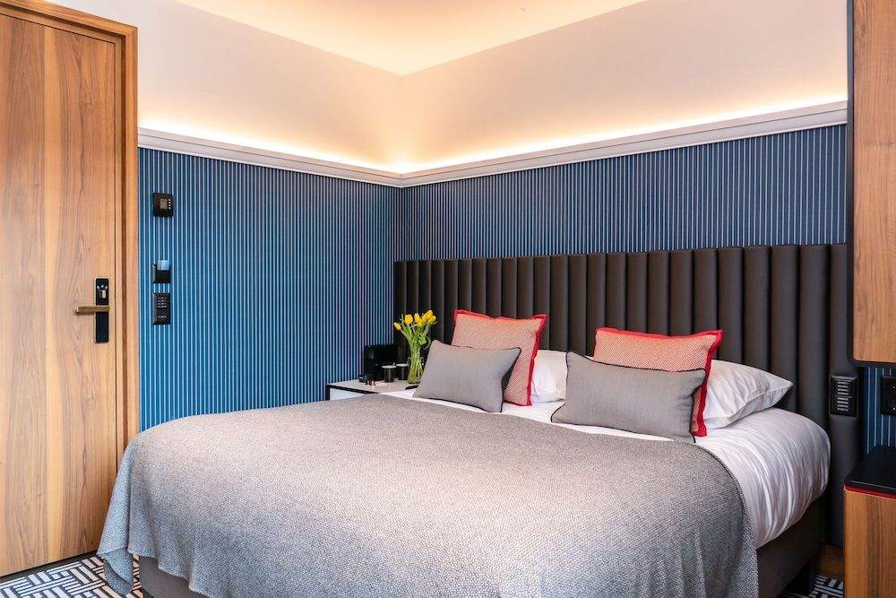 Hotel D Geneva Double Room (Cosy)