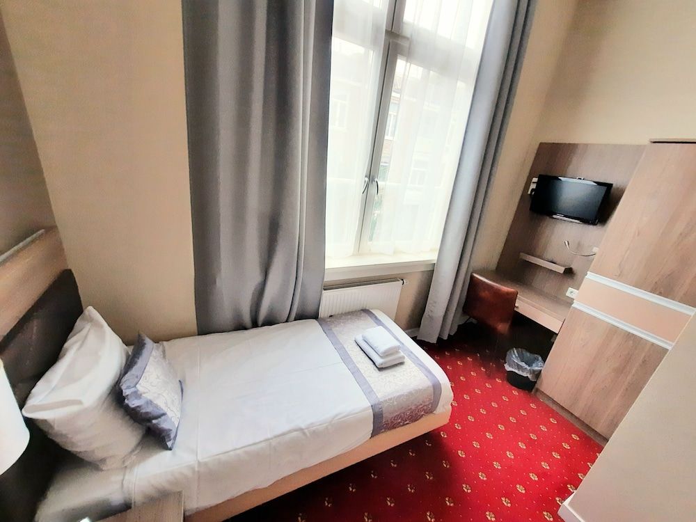 undefined Hotel Washington 7