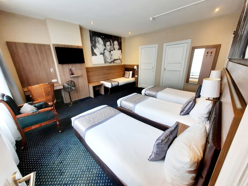 undefined Hotel Washington 4