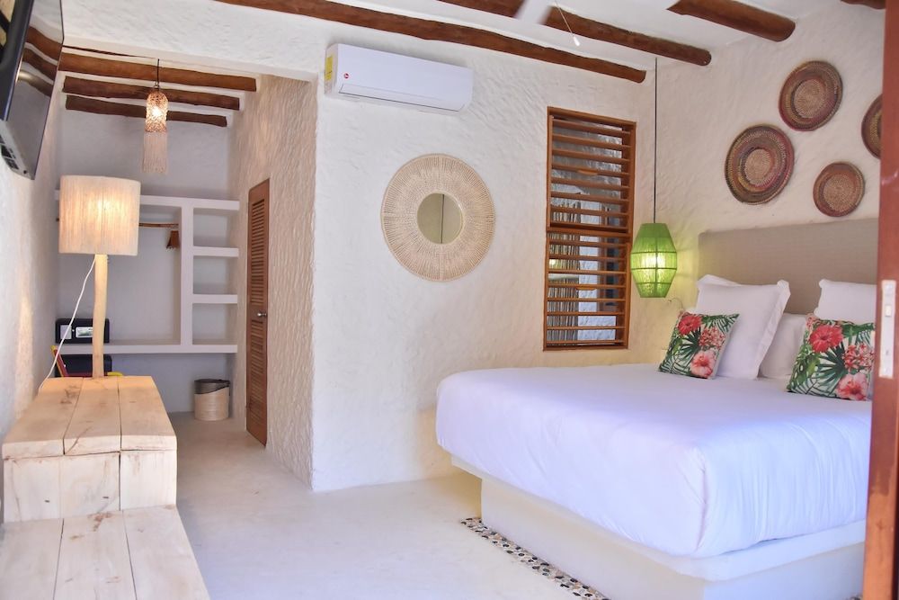 Suite, 1 King Bed