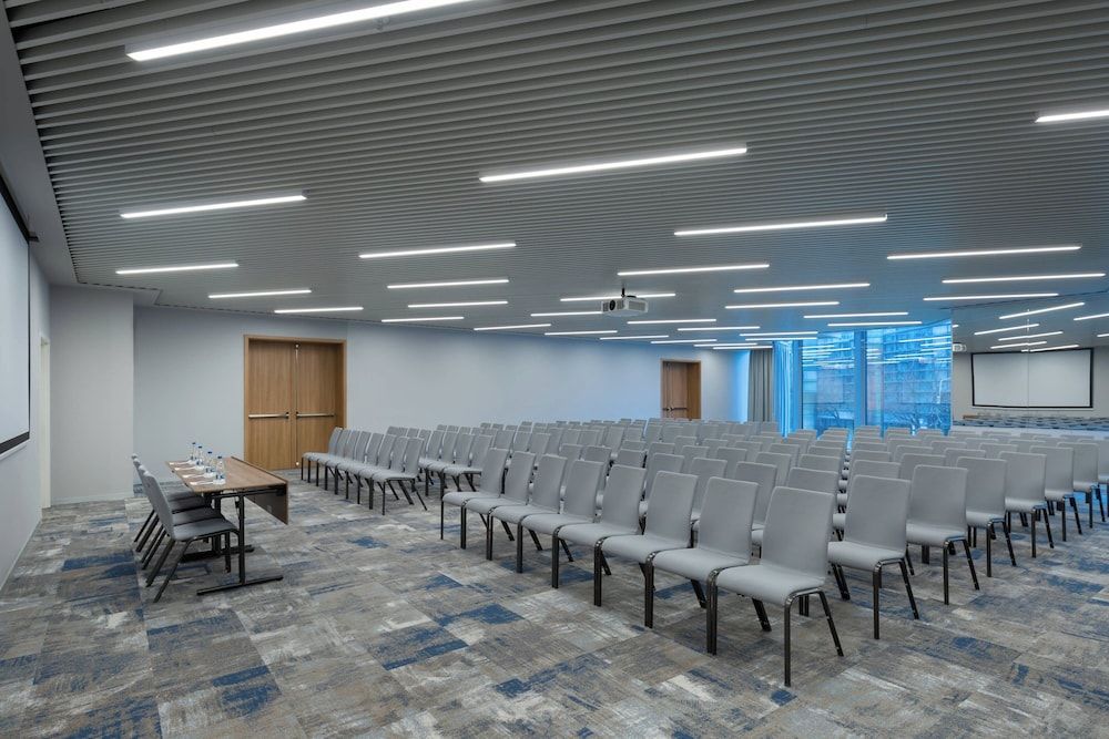 undefined Courtyard by Marriott Bucharest Floreasca 9