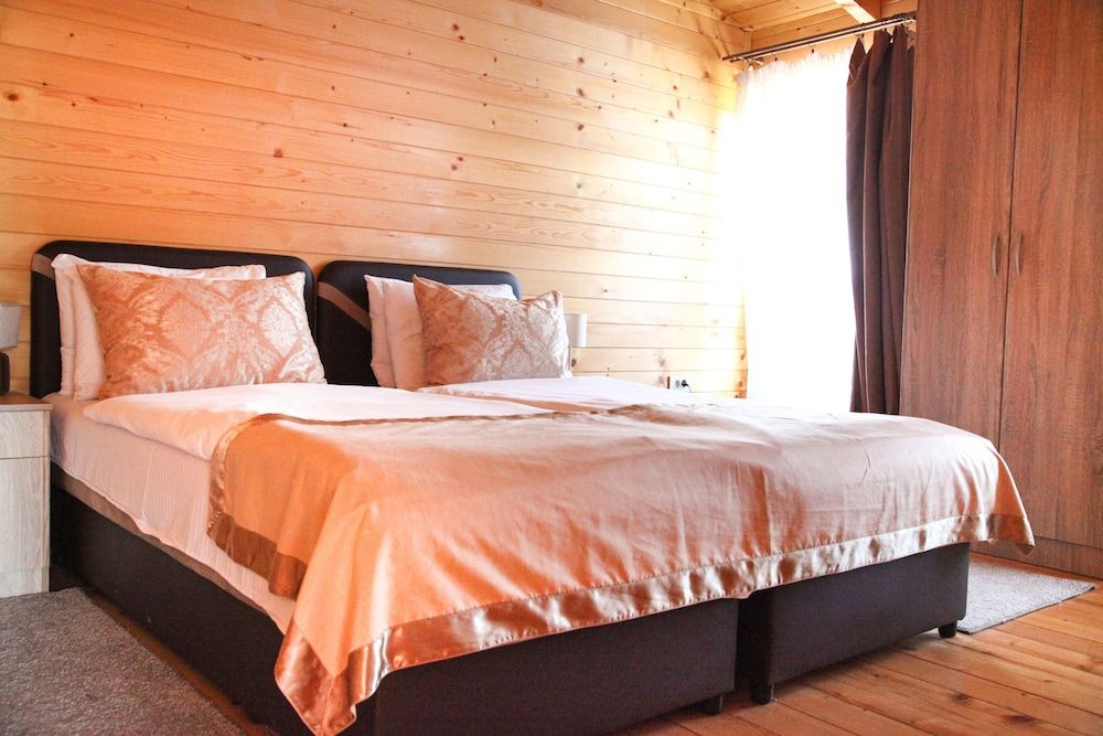 Superior Apartment, 2 Bedrooms