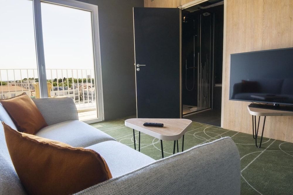 Hotel Belaroia Suite, 1 King Bed with Sofa bed, Bathtub (Duplex) 3