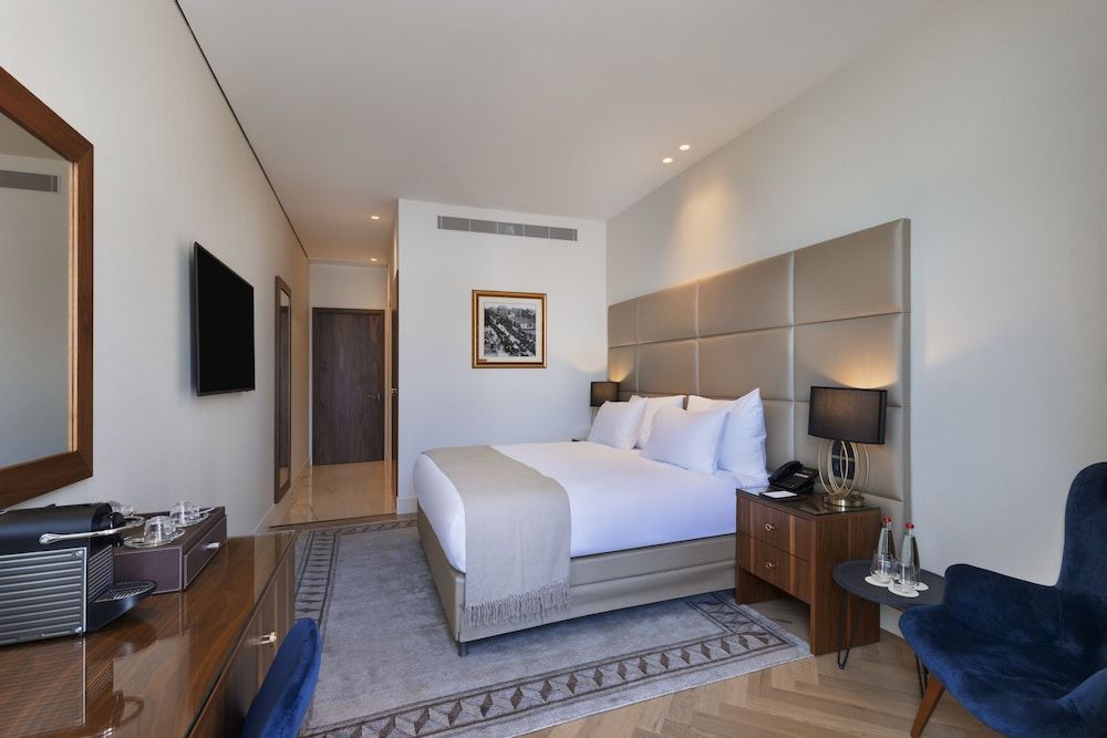 undefined Herbert Samuel Opera Tel Aviv