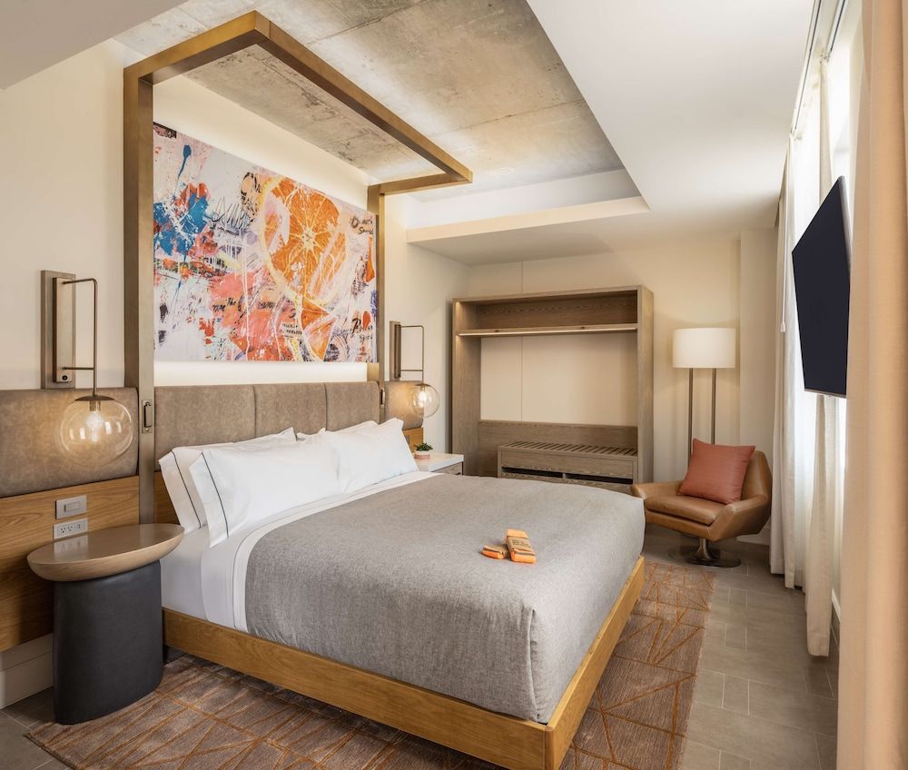 Suite, Balcony (3-Room)
