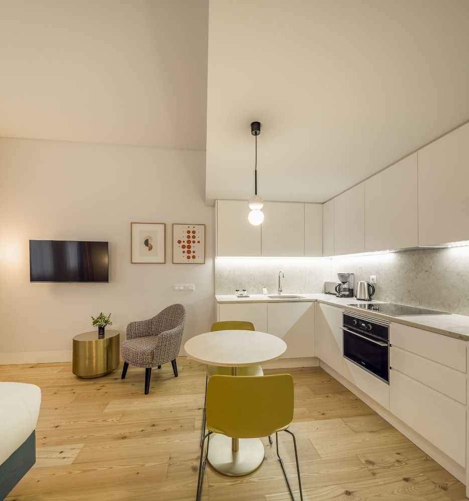 Lisbon Serviced Apartments - Mouraria Studio 7