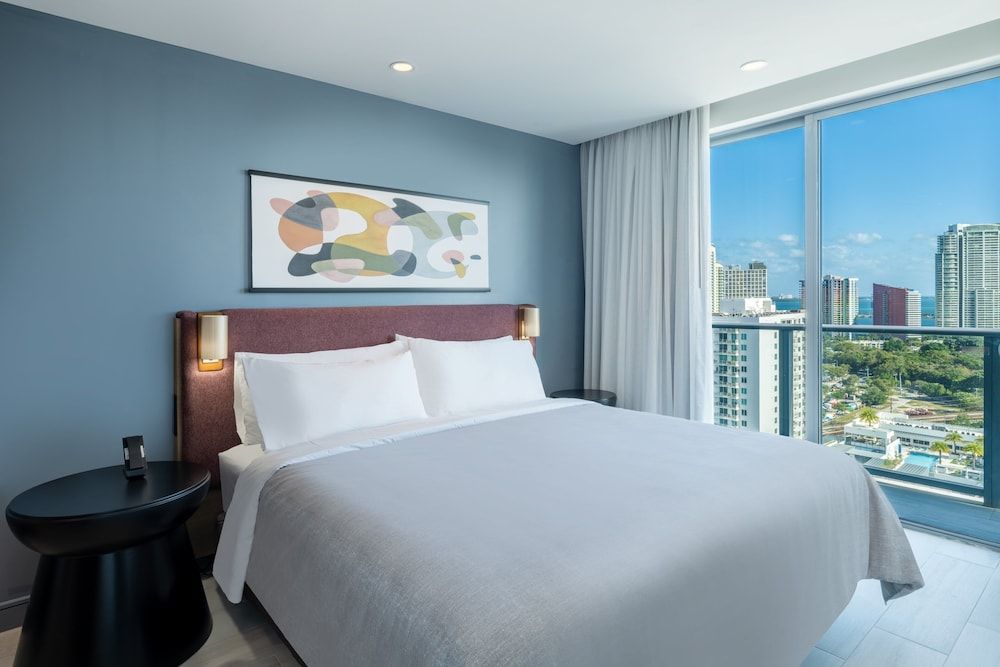 Atwell Suites Miami Brickell by IHG Suite, 1 King Bed, Balcony (High Floor)
