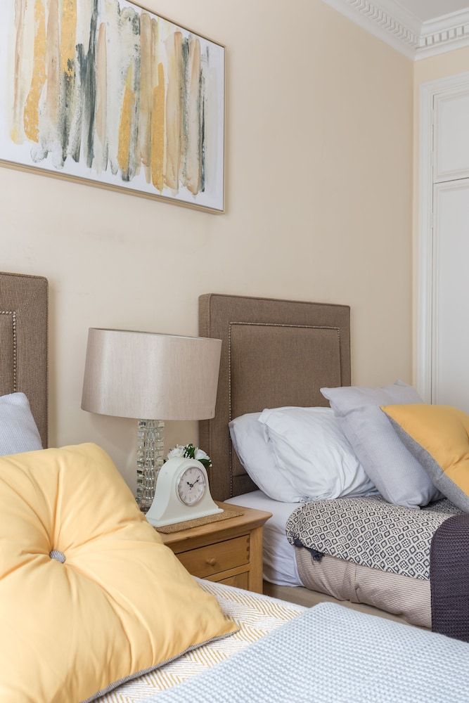 Park Lane Apartments - Shaw House Luxury Apartment, Accessible, Ensuite (2 bedoom ) 12