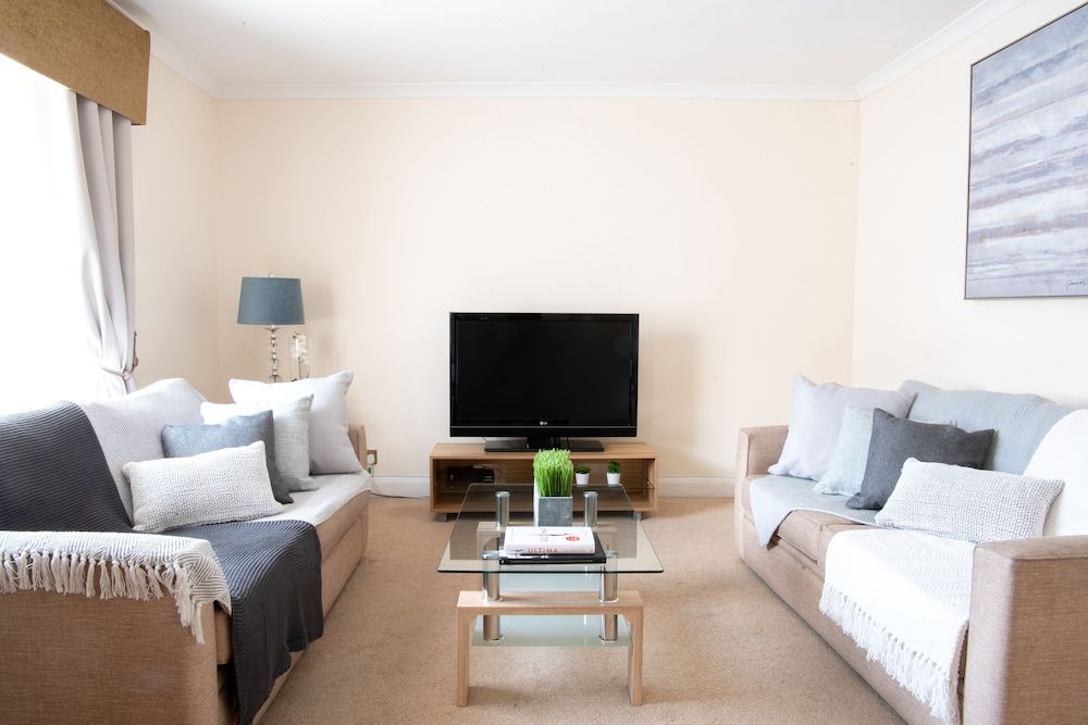 undefined Park Lane Apartments - Shaw House 8