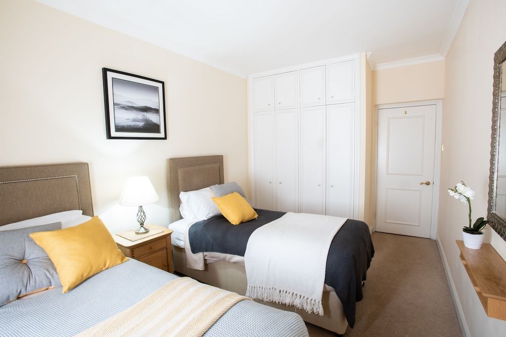 Park Lane Apartments - Shaw House Luxury Apartment, Accessible, Ensuite (2 bedoom ) 15