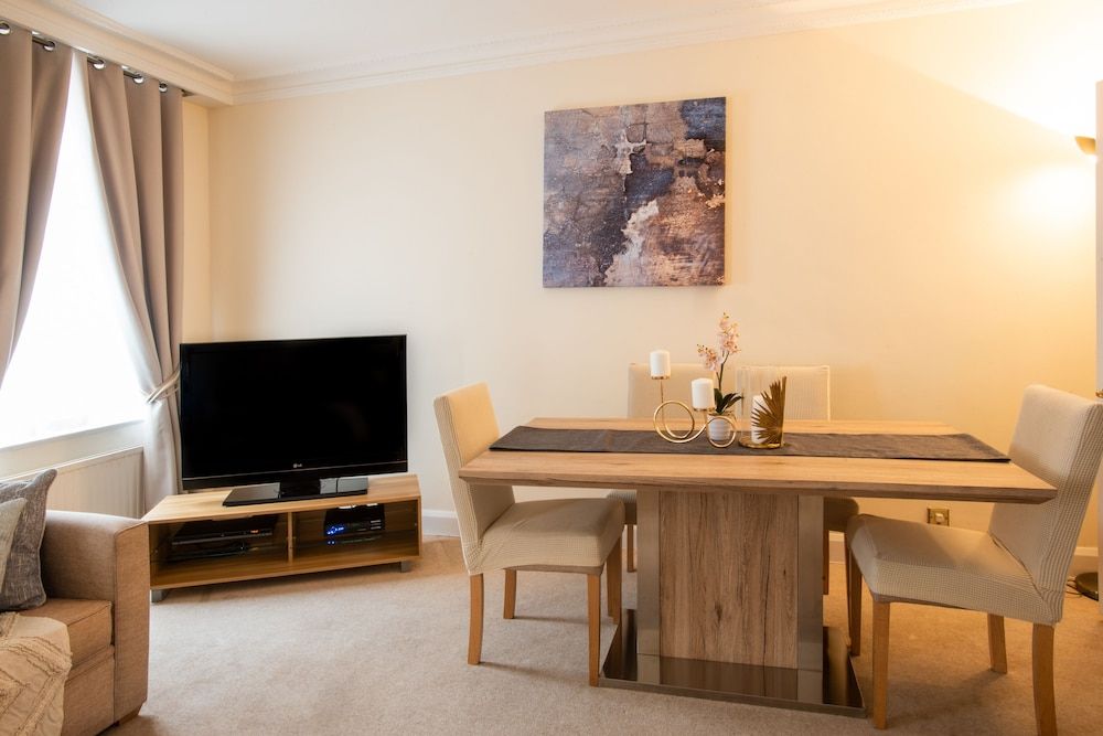 Park Lane Apartments - Shaw House Luxury Apartment, Accessible, Ensuite (2 bedoom ) 27