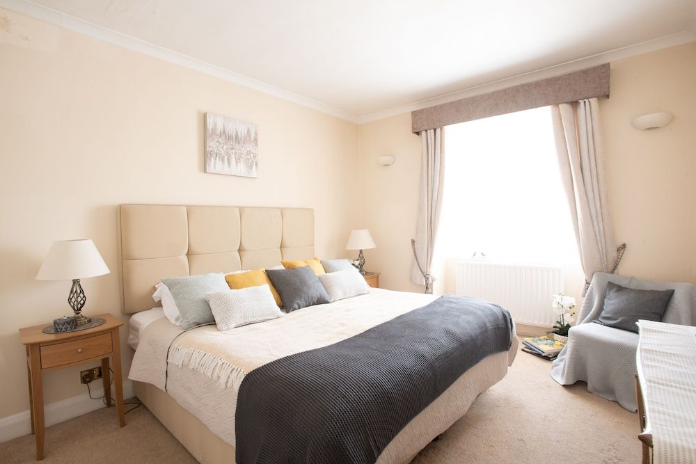 undefined Park Lane Apartments - Shaw House 7