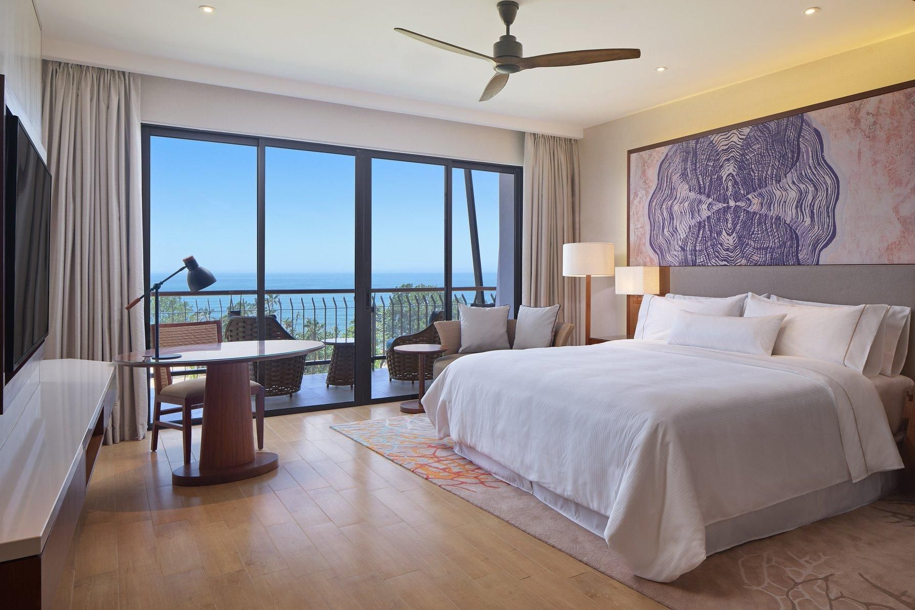 Guest room, 1 King, Sea view, Balcony