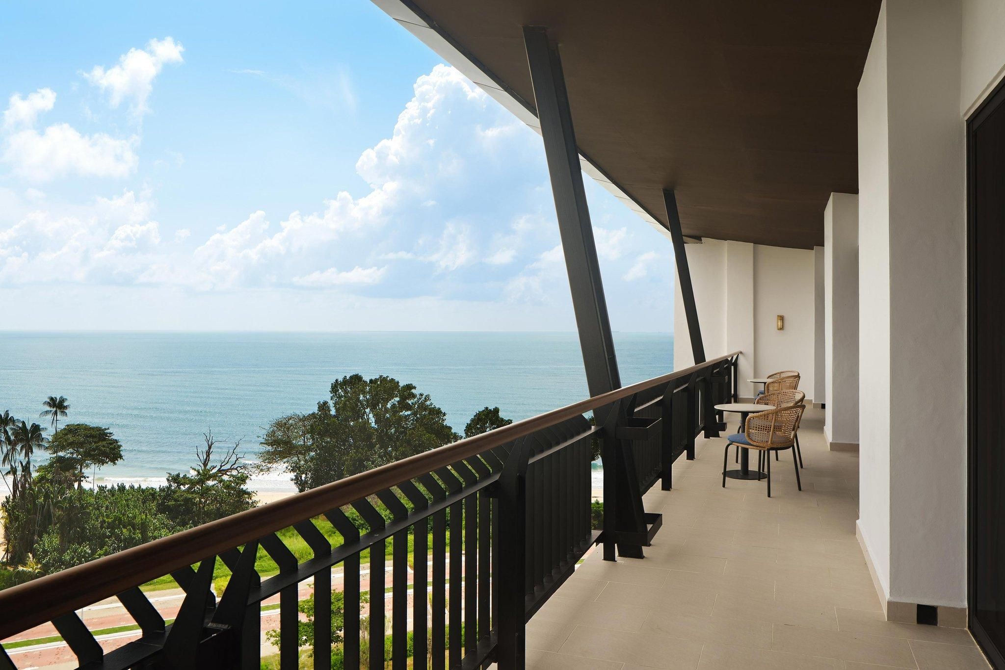 1 Bedroom Presidential Suite, 1 King, South China Sea view, Sea view, Balcony