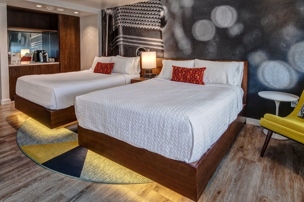 Standard Room, 2 Queen Beds, Accessible (Communications Accessible)