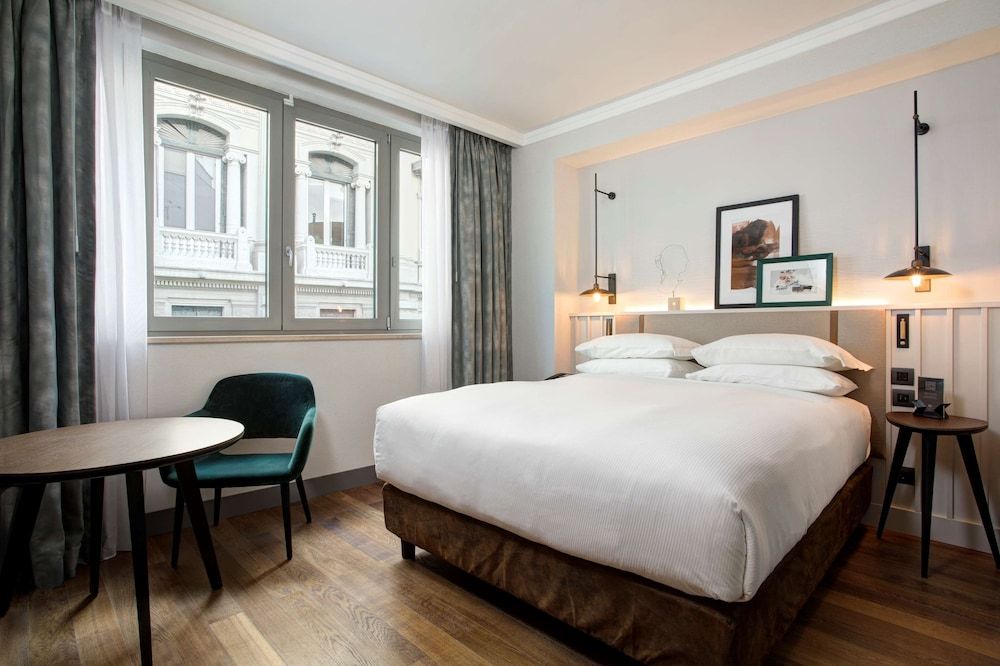 DoubleTree by Hilton Rome Monti Room, 1 Queen Bed 2