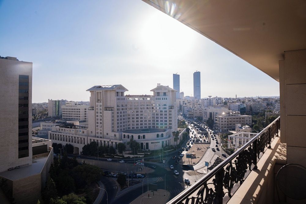 The Ritz-Carlton, Amman Deluxe Room, 2 Queen Beds, City View 10