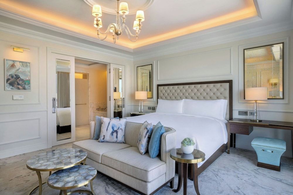 undefined The Ritz-Carlton, Amman 3