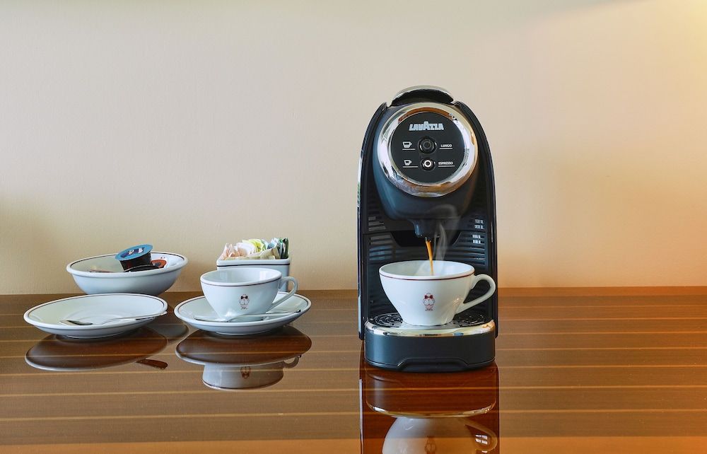 Mr. C Miami – Coconut Grove Superior Room, 1 King Bed, Accessible (Courtyard) 3