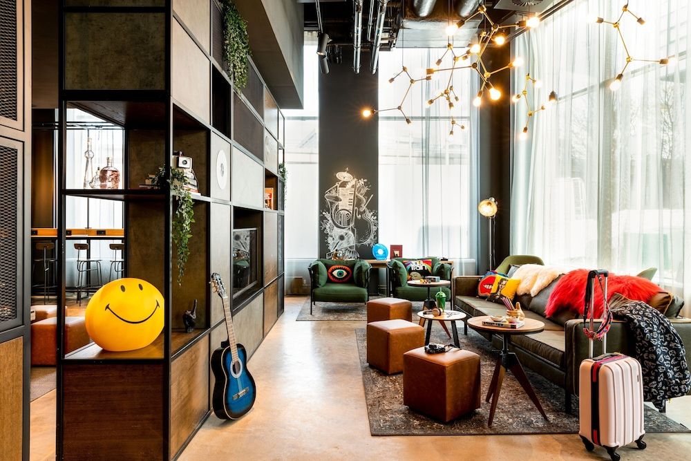 undefined Moxy Glasgow SEC