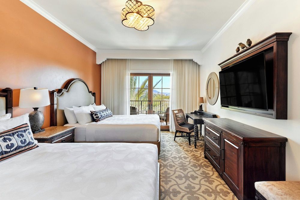 Room, 2 Queen Beds, Balcony (Hearing Accessible)