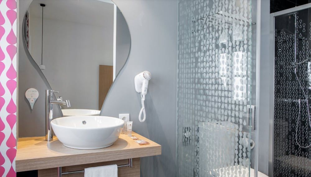 Stay Hotel Lisboa Centro Chiado Standard Double Room 4