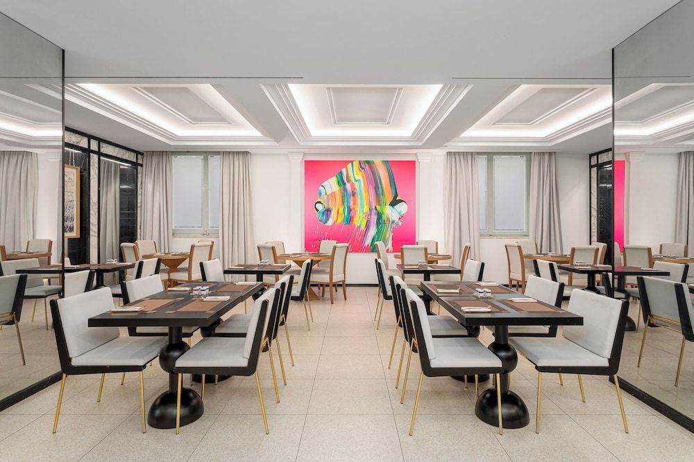 undefined Room Mate Collection Filippo, Rome-Fontana di Trevi 8