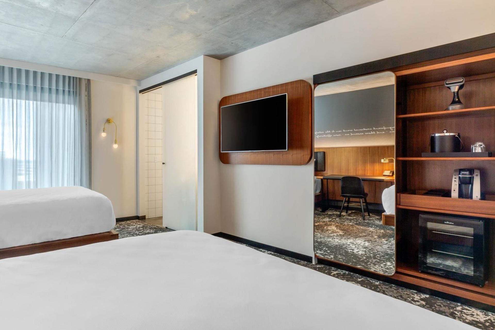 undefined Cambria Hotel Boston Downtown - Seaport 7