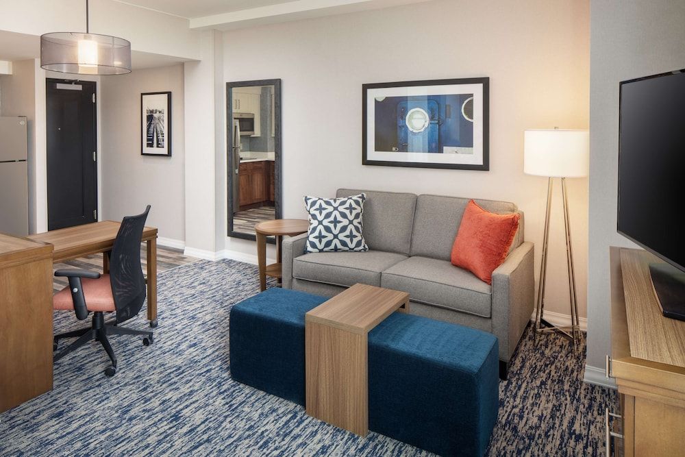 Homewood Suites by Hilton Boston Seaport District Studio Suite, 1 King Bed 6