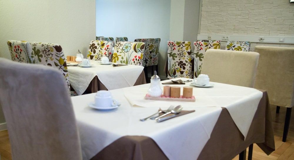 undefined Hotel Eschborner Hof 8