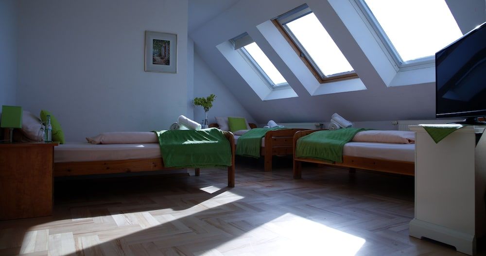 Hotel Eschborner Hof Double or Twin Room 3