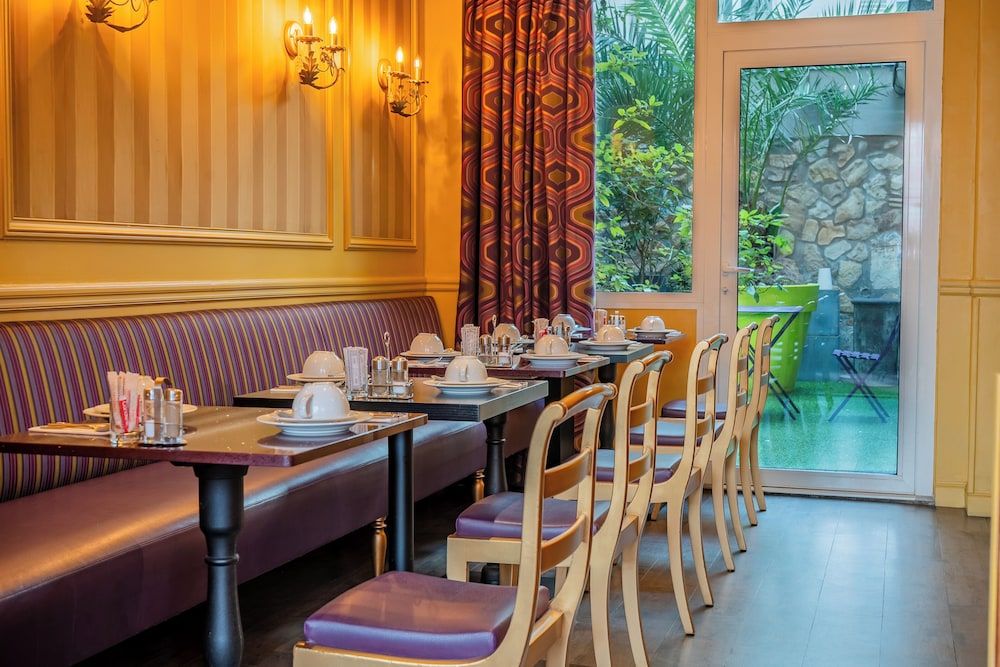 undefined Hotel de L'Empereur - Malone Hotels 8