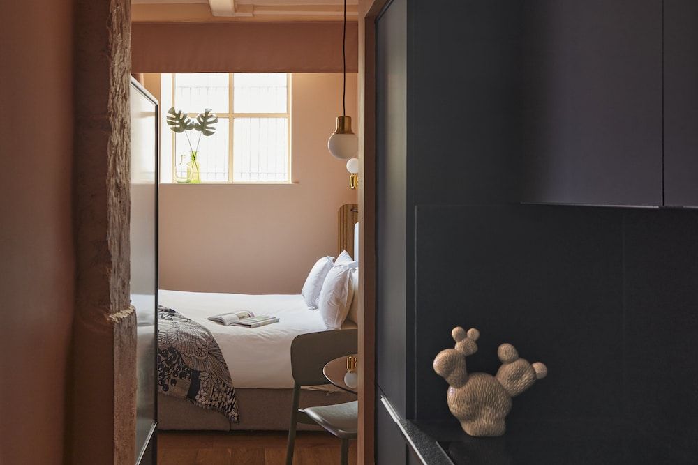 Whitworth Locke Underground Studio 7