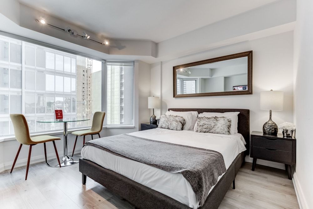 undefined Avalon Suites Yorkville 4