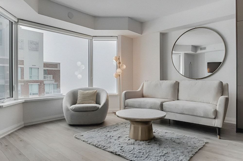 undefined Avalon Suites Yorkville 2