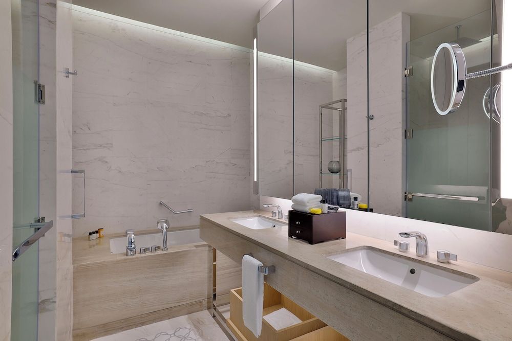 undefined Shangri-La Jeddah 6
