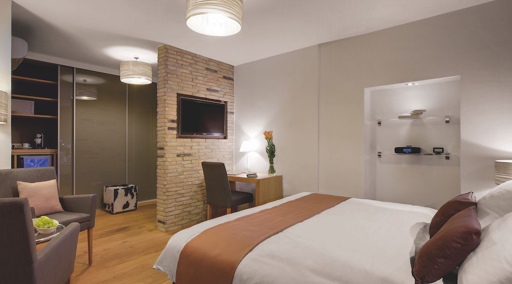 undefined Alpen Hotel München 7