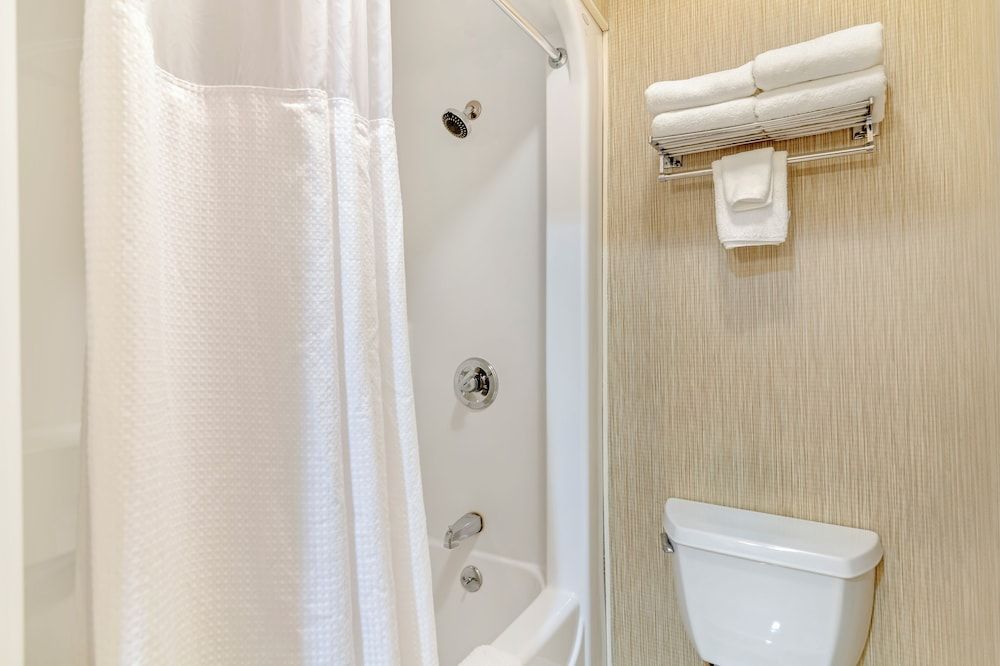 Meadowmere Resort Room, 2 Double Beds (East Resort) in Exterior Corridor w/ stairs only 3