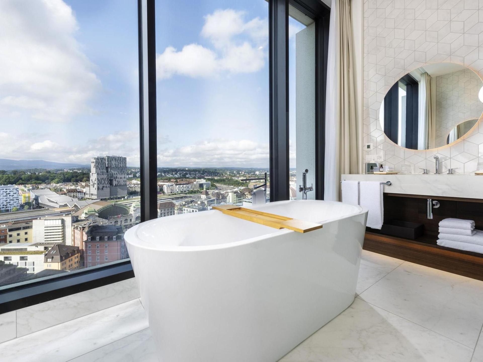 undefined Mövenpick Hotel Basel 9