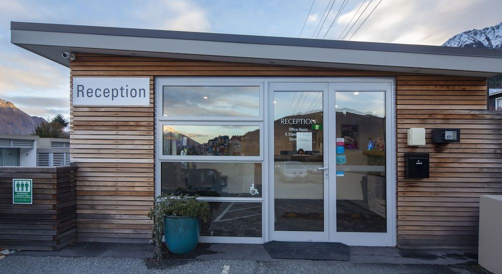 undefined Highview Apartments 3