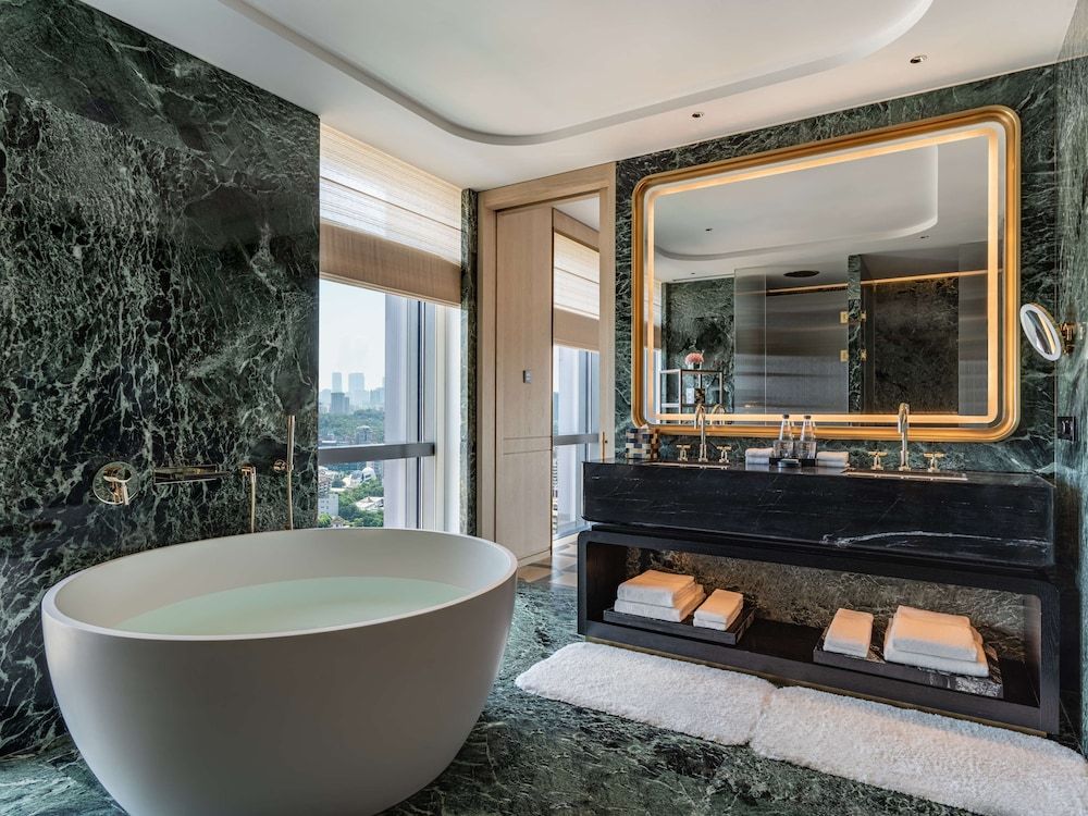 Ambassador Suite