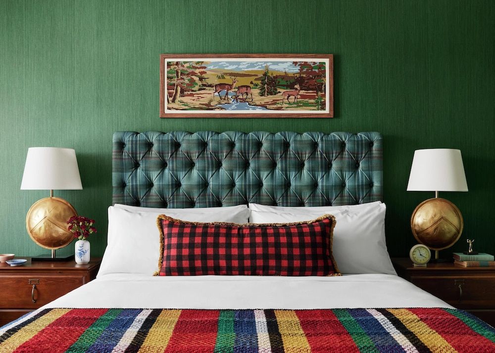 Graduate by Hilton East Lansing Room, 1 King Bed, Hearing Accessible 3