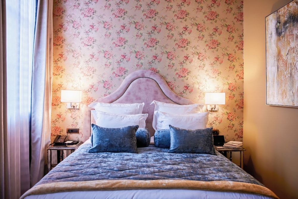 Juliana Hotel Brussels Premium Room 2