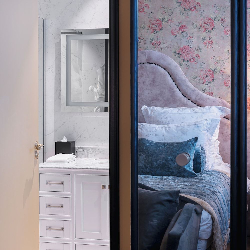 Juliana Hotel Brussels Premium Room 6