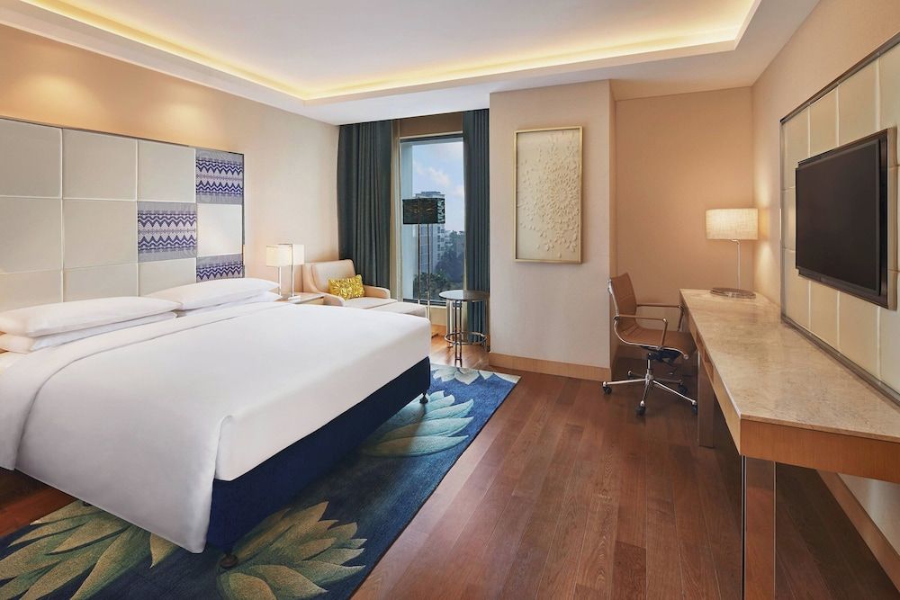 Renaissance Dhaka Gulshan Hotel Deluxe Room, 1 King Bed
