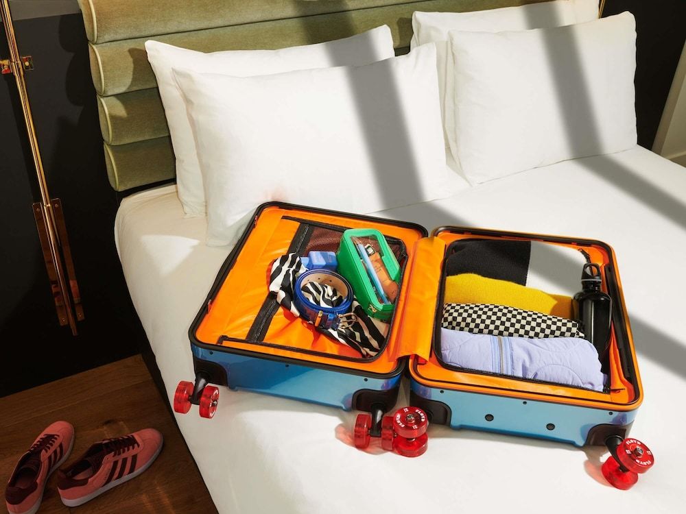 Tribe London Canary Wharf TRIBE Essential atrium 3