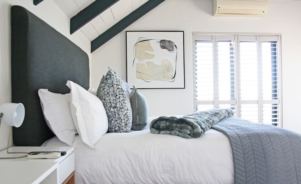 Abalone Hotel & Villas Superior Suite, 1 King Bed, Sea View 3